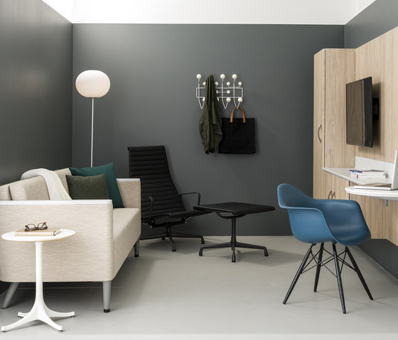 Eames Aluminum Group Lounge Chair | Fauteuils | Herman Miller