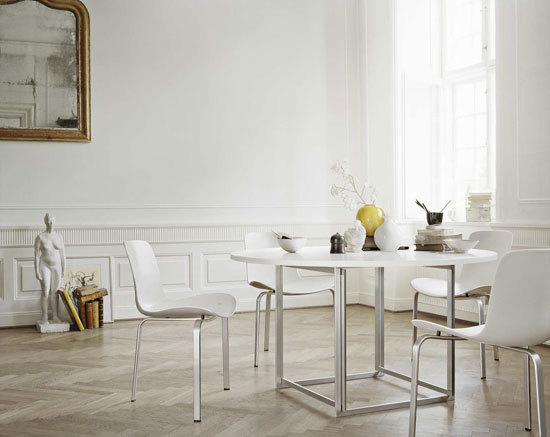 PK8™ | Chair | White | Satin brushed aluminum base | Chaises | Fritz Hansen