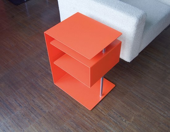 x-centric table | Beistelltische | Radius Design