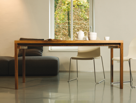 Expandable Table XYZ | Mesas comedor | Element