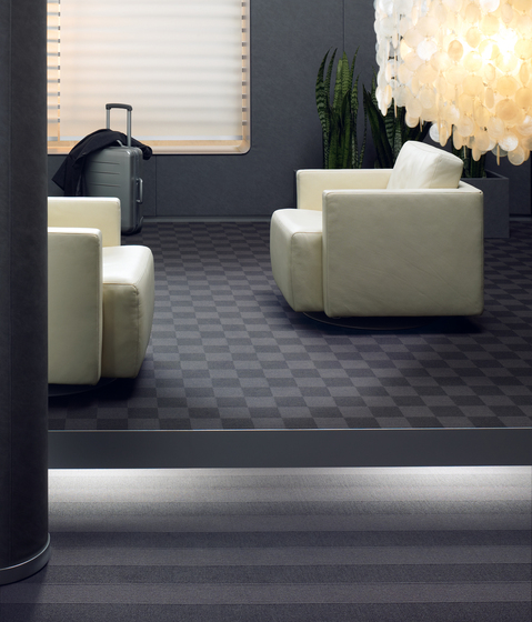 Sqr Nuance Stripe Dark Marine | Wall-to-wall carpets | Carpet Concept