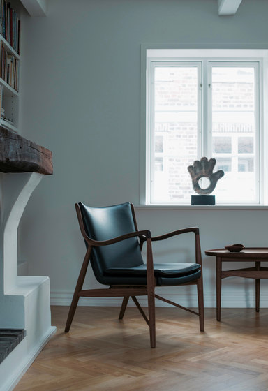 45 Chair | Poltrone | House of Finn Juhl - Onecollection