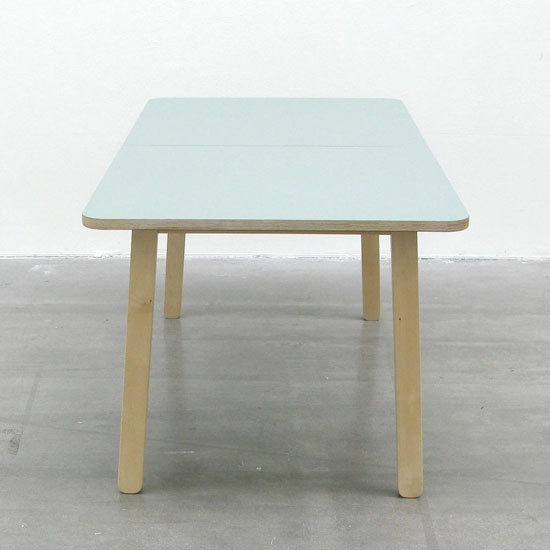 Silent Table by Ekdahls Möbler AB