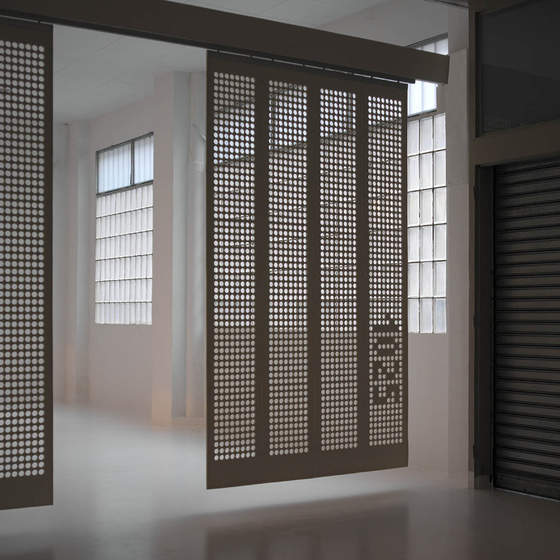 Feel-Thru | Sound absorbing room divider | ABR