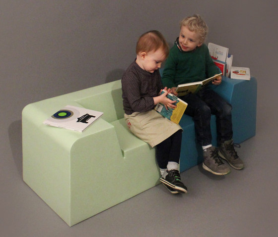 do_linette Childrens chair long with niche for books | Sillones para niños | Designheiten