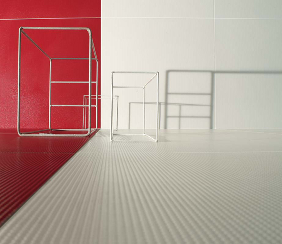 MA.DE Red Shield | Wall tiles | Iris Ceramica