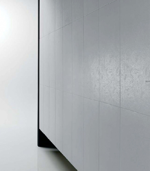 Turpan nero 75x25 | Wall tiles | Iris Ceramica