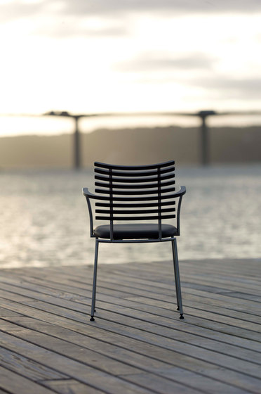 GM 4105 Chair | Chaises | Naver Collection