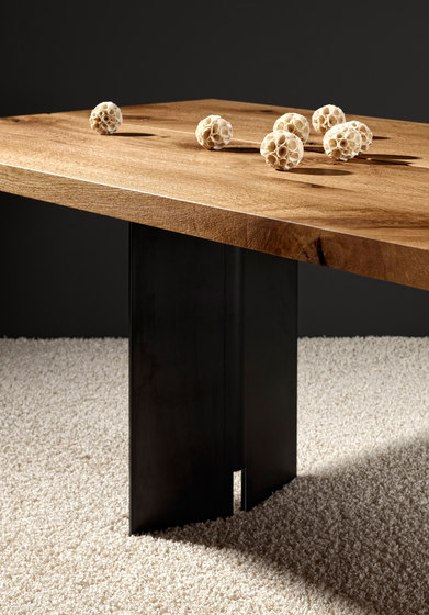 IGN. STEEL. BAR. TABLE. | Standing tables | Ign. Design.