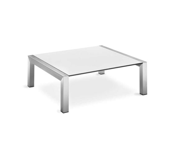 New Standard Dining | Dining tables | Lourens Fisher