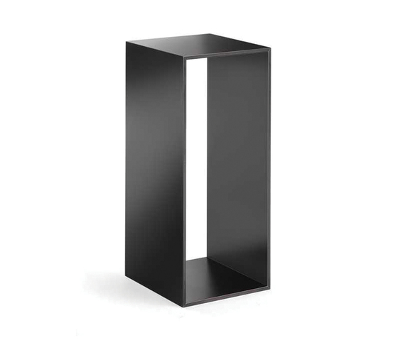 Block Occasional Table | Mesas auxiliares | Lourens Fisher