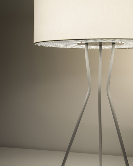 testa M-2817 table lamp | Table lights | Estiluz