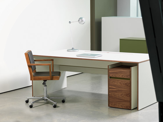 OS | W-WE Desk | Desks | OLIVER CONRAD