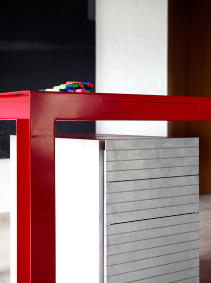 TABLE FOR TOOLS | Mesas comedor | Colect