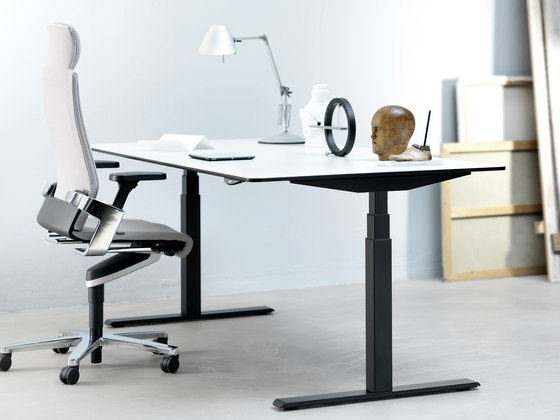 m-pur | Desks | planmöbel