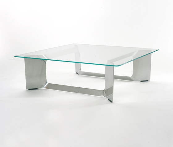Void Low table | Mesas de centro | Formfjord