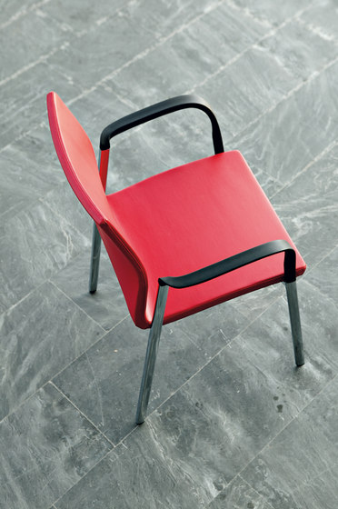 Uma Chair | Sedie | actiu