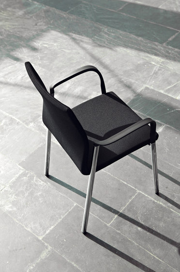 Uma Chair | Chairs | actiu