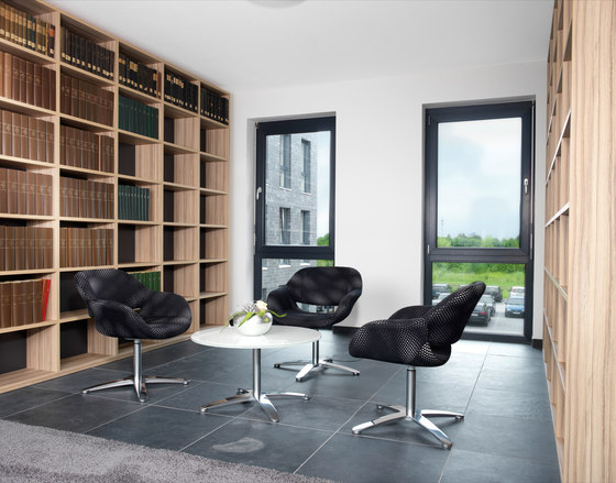 8220/3 Volpe | Armchairs | Kusch+Co