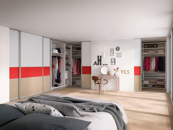 Legno interior closet storage system | Walk-in wardrobes | raumplus