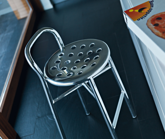 Pipe barstool | Taburetes de bar | Magis