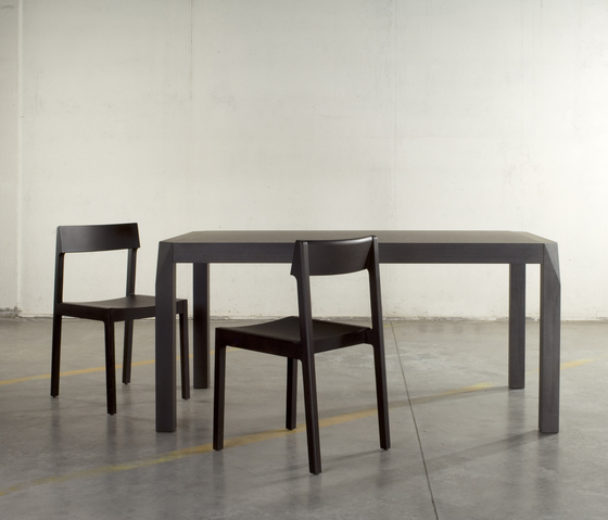 Trapezio table | Dining tables | Bedont