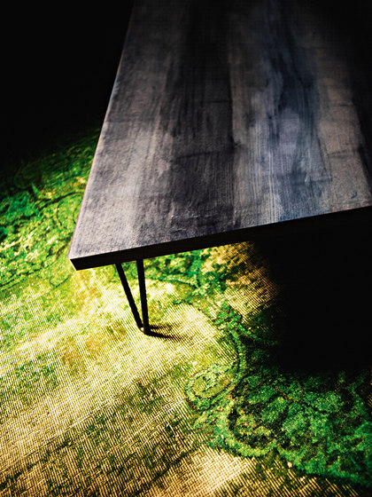 Overdyed Side Table | Mesas auxiliares | Diesel with Moroso