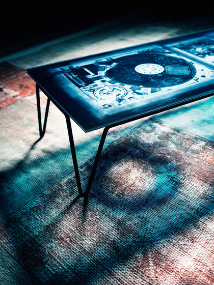 Xraydio Table | Couchtische | Diesel with Moroso