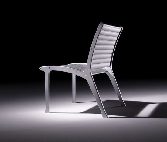 Mr. U | Chairs | Indecasa