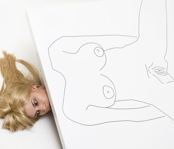 moveable wallpaper nude | Arte | Nina Levett