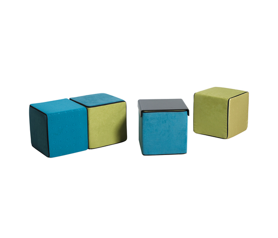 Click Upholstered cube | Poufs | die Collection