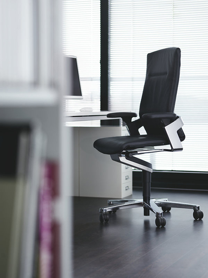ON 174/7 | Office chairs | Wilkhahn