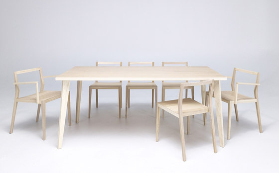 Table medium | Tables de repas | MINT Furniture