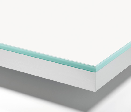 RAUKANTEX visions - two-step design with integrated V-groove |  | REHAU