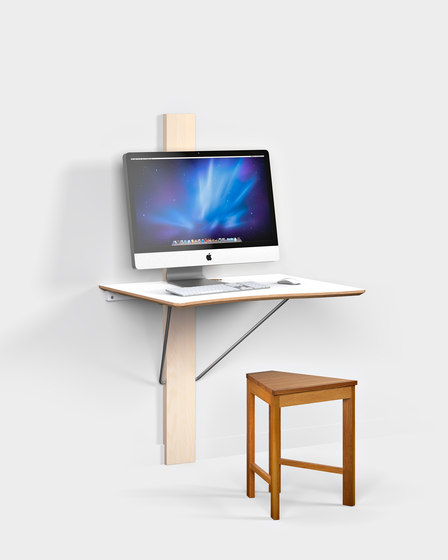 Log II Work Desk | Standing tables | Lillian Öberg