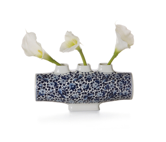 Delft Blue 2 | Vases | moooi