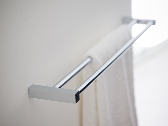Metric Towel Rack | Towel rails | Pomd’Or