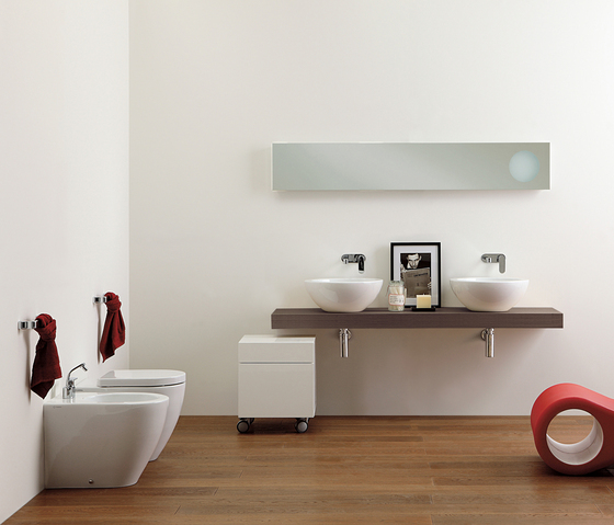 Fontana shower-tub | Platos de ducha | Ceramica Flaminia