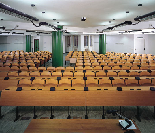 Omnia | Auditorium seating | Aresline