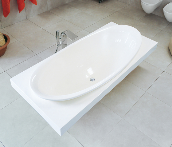 IO bath-tub | Bañeras | Ceramica Flaminia