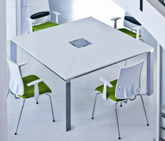 Zero7 | Office chairs | Aresline