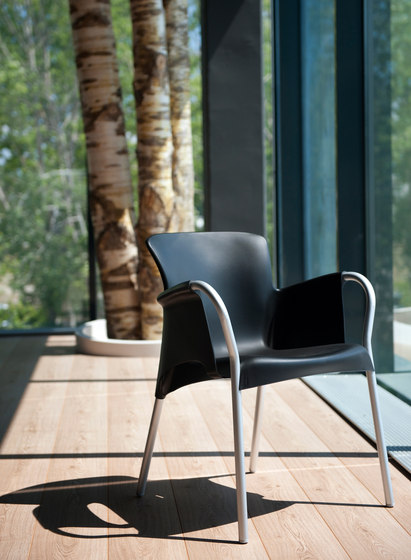 oh armchair | Chairs | Resol-Barcelona Dd