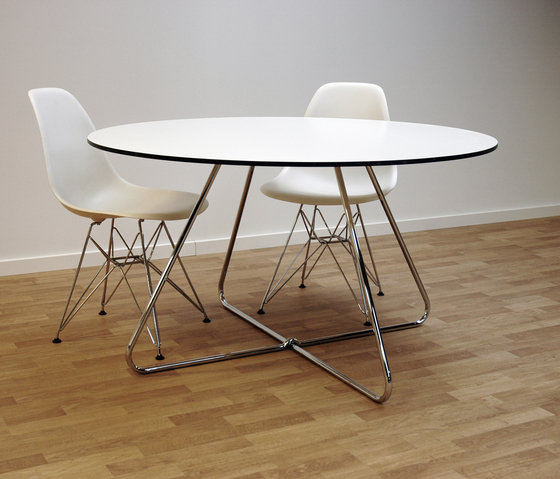 R120D | Tables de repas | Peter Boy Design