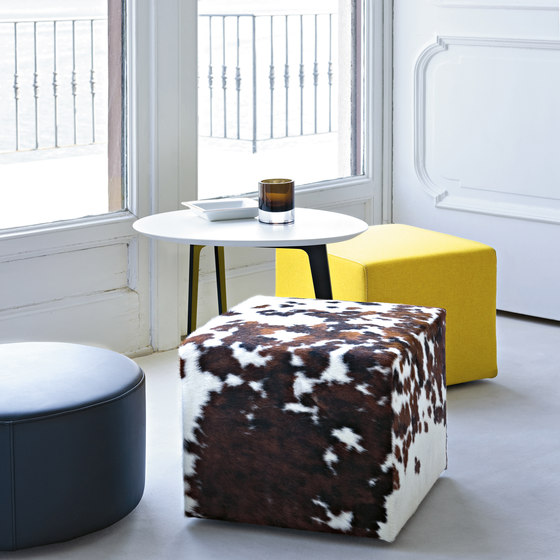 Flowers | Side tables | LEMA