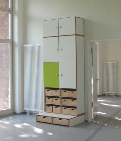 Shelf Combination DBF 652. | Kids storage furniture | De Breuyn
