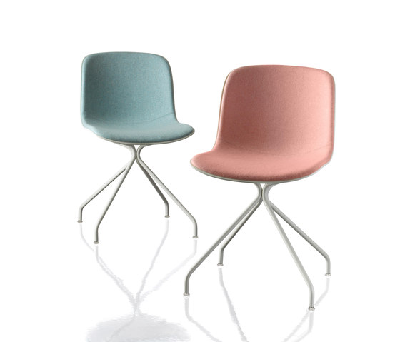 Troy | Chair on 4 star base | Stühle | Magis