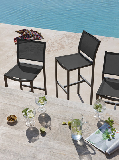 Latona Dining Chair | Chairs | Manutti
