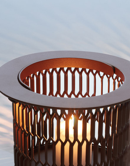 Objects zigzag fire pit | Fire tables | KETTAL