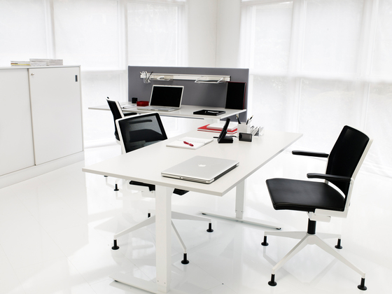 VX conference table | Tavoli contract | Horreds