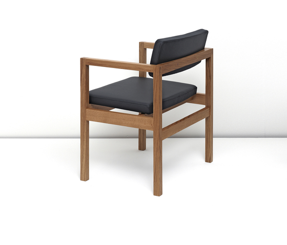 West Street Chair | Sedie | Case Furniture